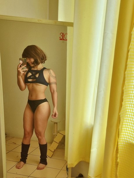 asian shemale onlyfans hot naked pic