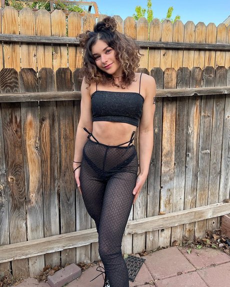 Serena Abweh star image