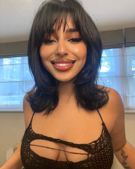 Hana Mahmood pornstar sex photo