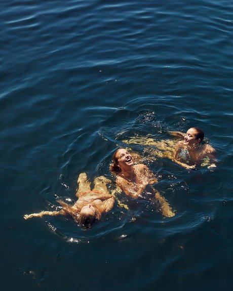 close up onlyfans beautiful nude image