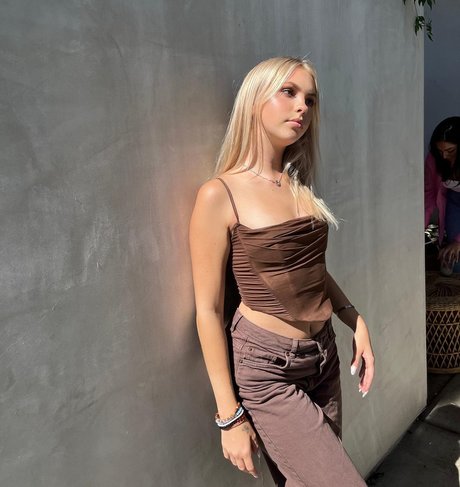 Jordyn Jones star photo