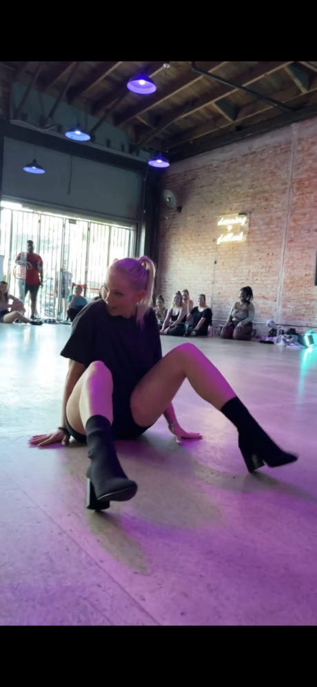 Jordyn Jones star adult gallery