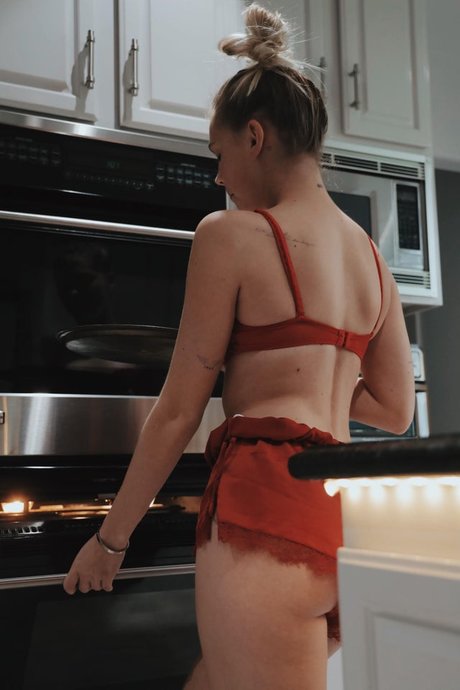 cute asian onlyfans sexy nude picture