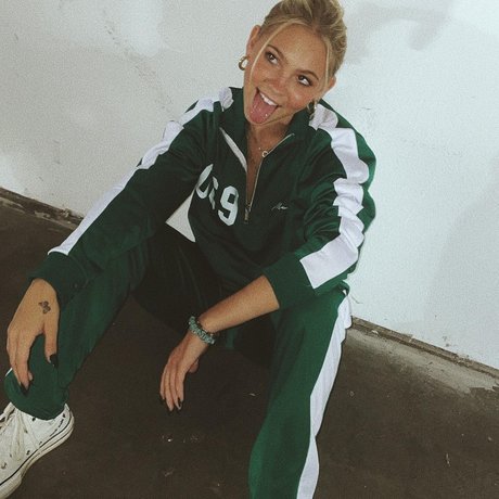 Jordyn Jones model pretty pic