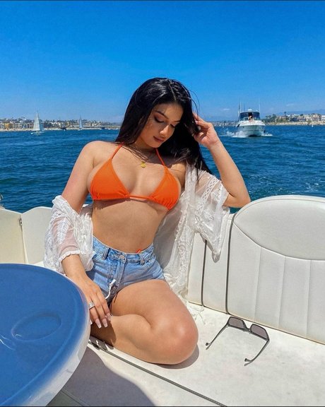 Alishba star naked pics