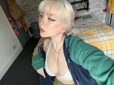 blowjob teen onlyfans art nude pics