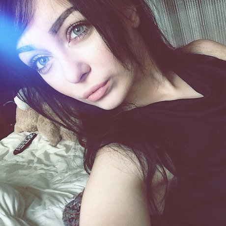 boy onlyfans beautiful picture