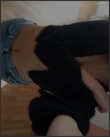 Lucrelisa_ exclusive star archive