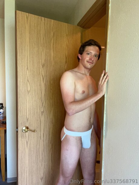 U337568791 pretty model pictures