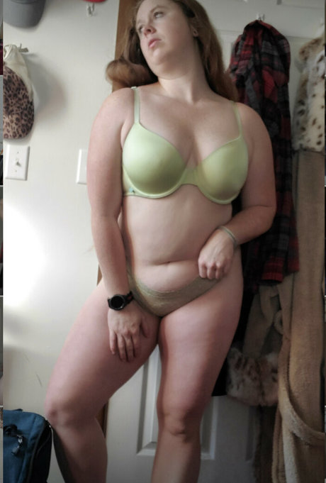 Teddy Souless nudes actress pics