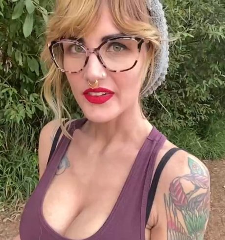 teen ebony onlyfans hd images