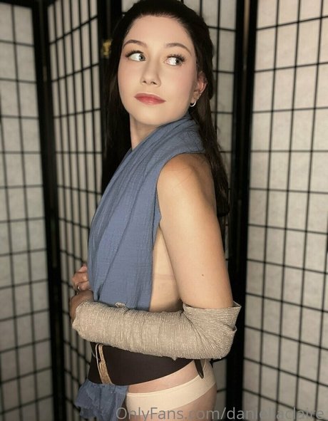 college girl onlyfans pretty images