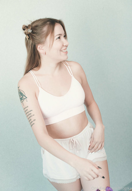 Blogika xxx pornstar photo