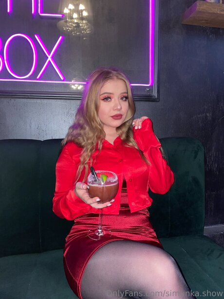 Simunka Show pornstar nice pictures