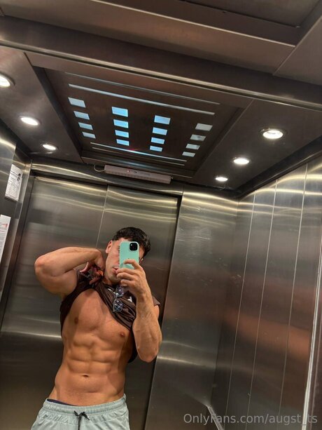 Augst Ts star nudes pictures