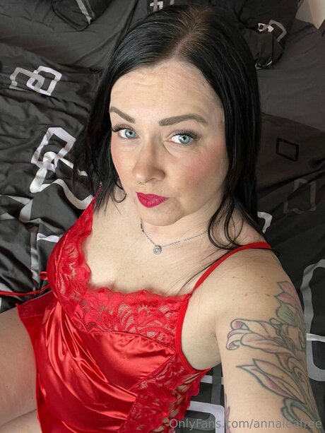 Annaleafree nudes actress picture