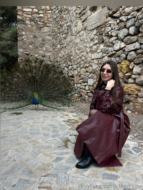 Cleodivine sex model gallery