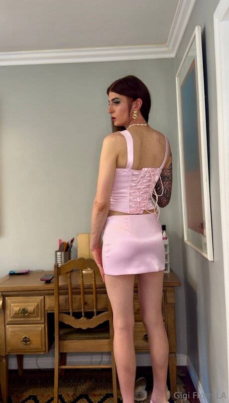 Gigifromla star top pictures