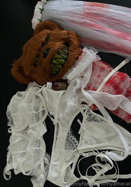 Myachen star nude picture