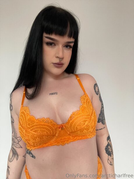 Otherarcticharl model pornographic archive