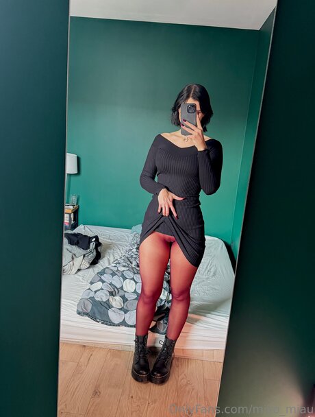 Miko Miau model art pic