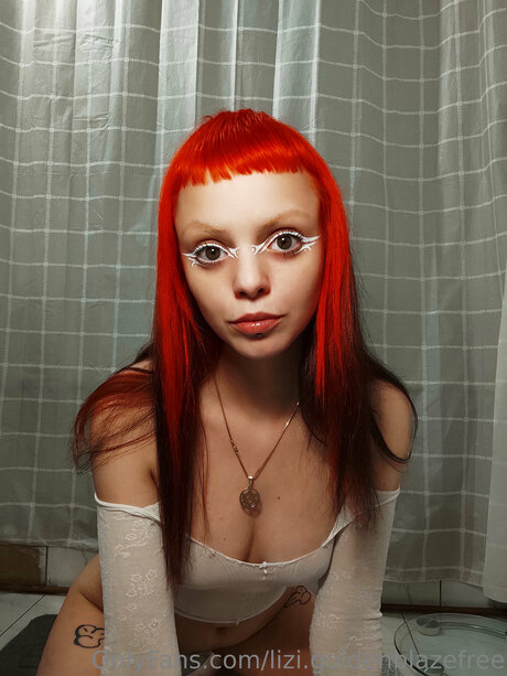 Lizi Goldenblazefree free star picture