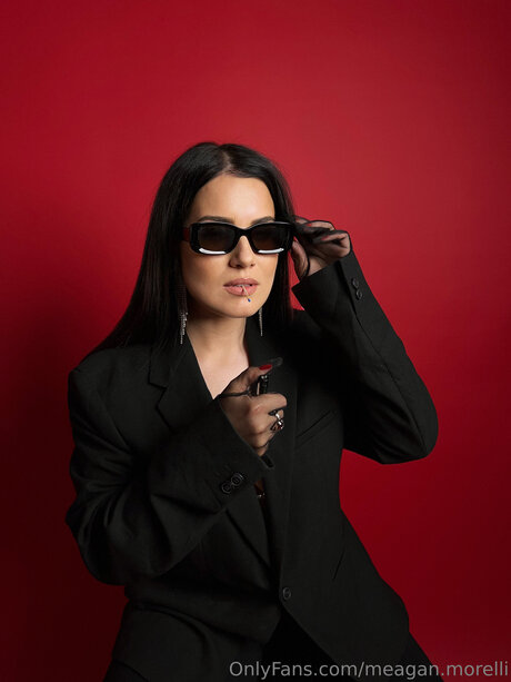 Meganscrazyworld model hd photos