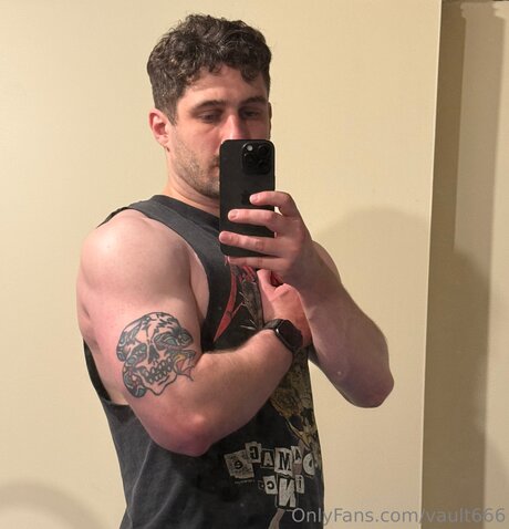 skinny ebony onlyfans top photos