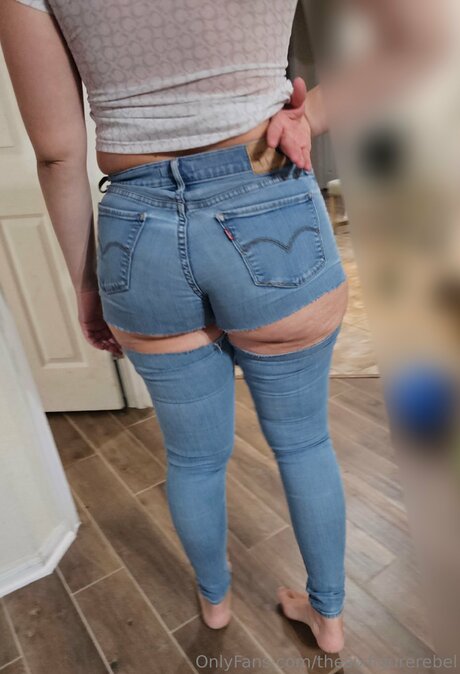 brunette wife onlyfans free sex gallery