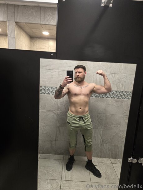 milf orgasm onlyfans free xxx image