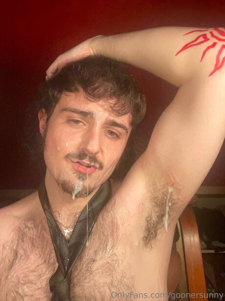 Goonersunny model nudes image