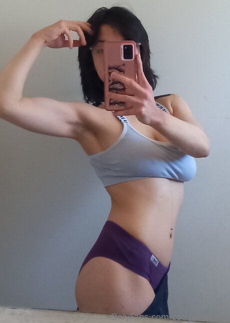 hottest milf onlyfans free porn images