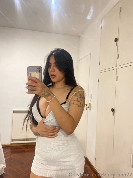 Zamiraaa22 pornstar naked archive