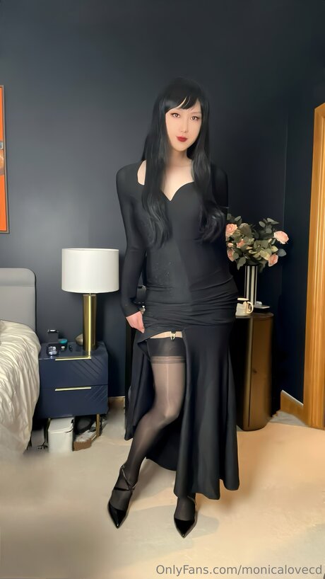 milf strip onlyfans hd image