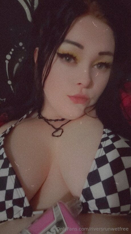 Riversrunwetfree free actress galleries