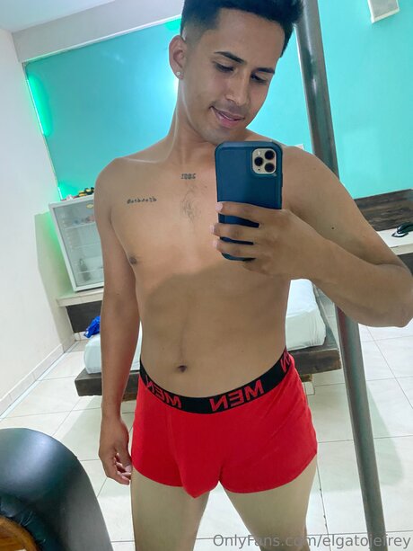 Elgatojefrey nice pornstar image