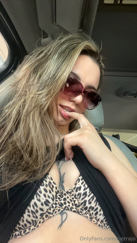 Charisma J nice model pictures