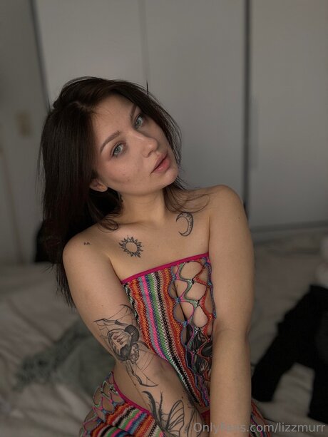 Lizzmurr star hot pictures