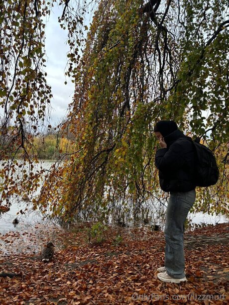 Lizzmurr art actress img