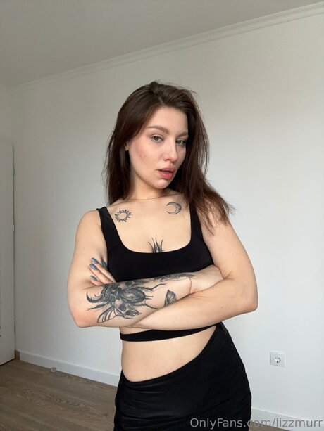 Lizzmurr pornstar beautiful photos