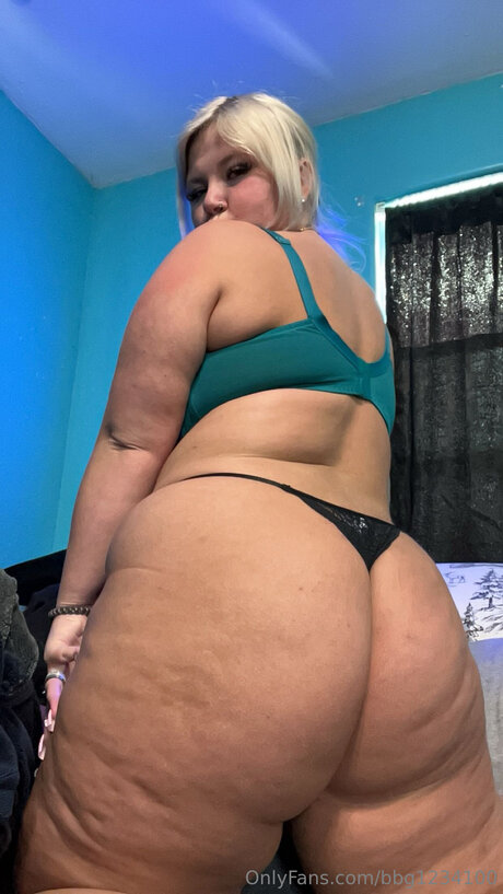 Bbg1234100 star hd photo