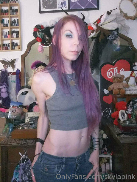 Skylapink top star photos