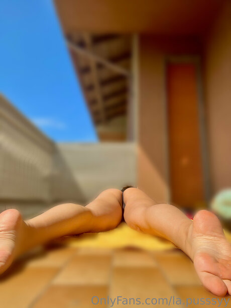 La Pusssyy model free pic