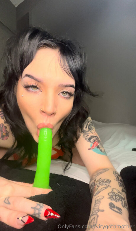 Fvirygothmother star nude archive