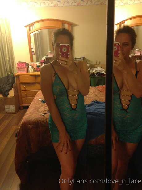 Love N Lace model adult gallery