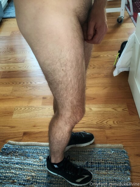 Dukealvine top model img