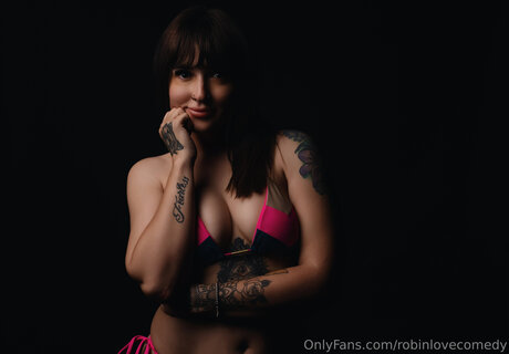 Robinlovecomedy porn star photo