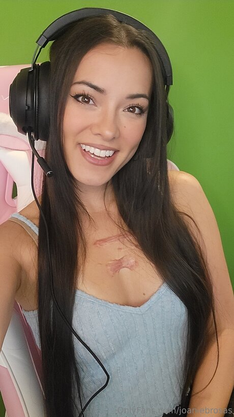 Joaniebrosas exclusive pornstar photo