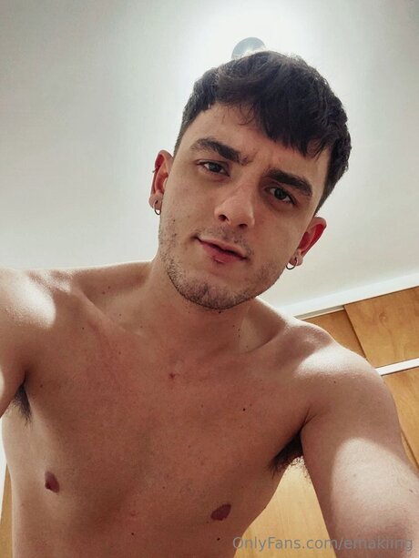 Emakiing porn star pic