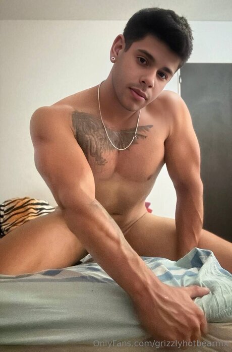 Grizzlyhotbearmx xxx pornstar photos